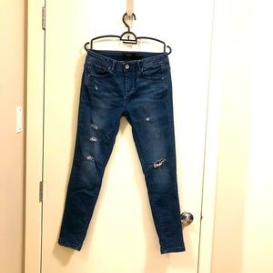 Vero Moda Straight Jeans with distressing size 29